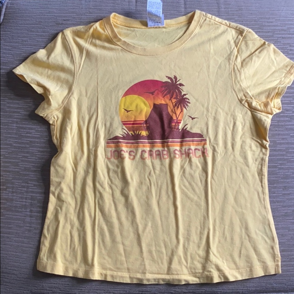 How’s crab shack shirt